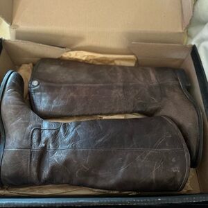 Frye Melissa 2 Button Boots